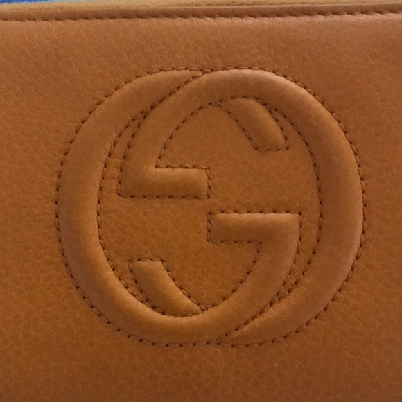 Gucci zip around wallet - Picture 2 of 6